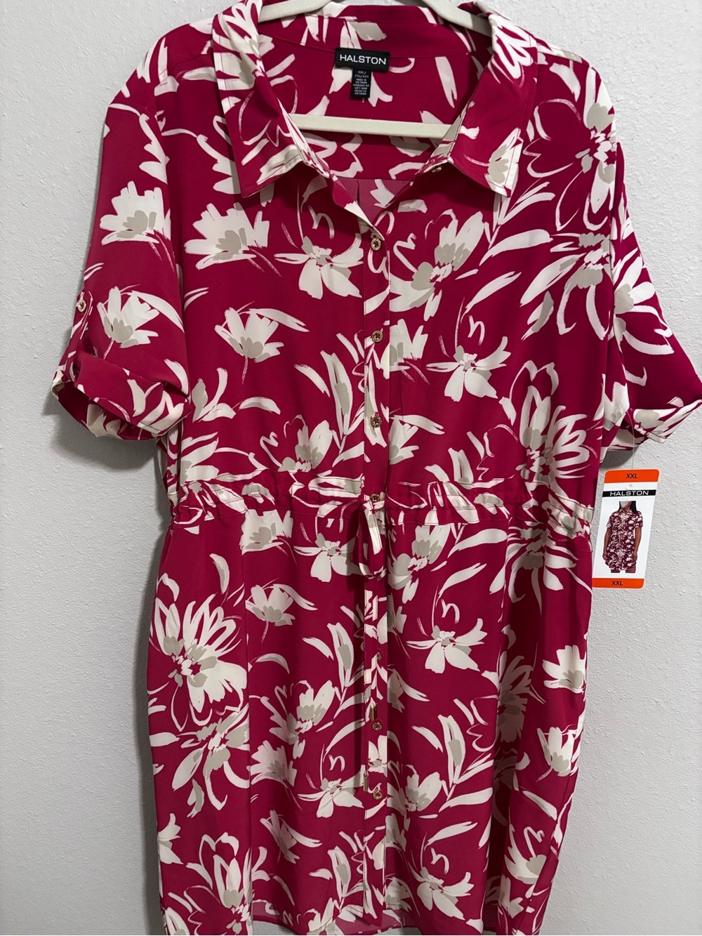 Halston NWT casual front button up dress
